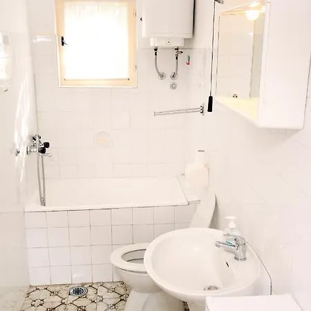 By The Sea Arbanija, Ciovo - 6062 *