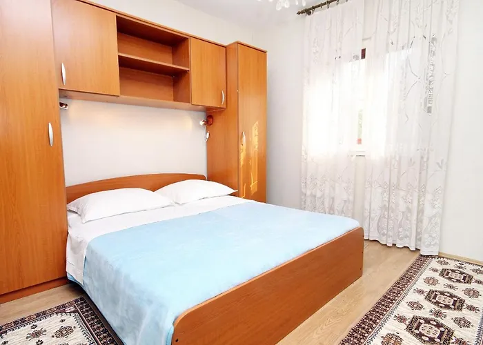 Appartement By The Sea Arbanija, Ciovo - 6062 Trogir