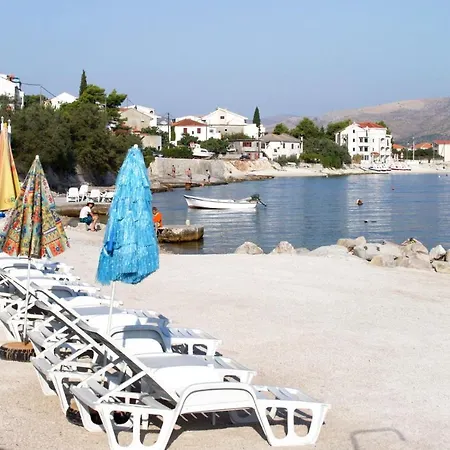 Apartment By The Sea Arbanija, Ciovo - 6062 Trogir